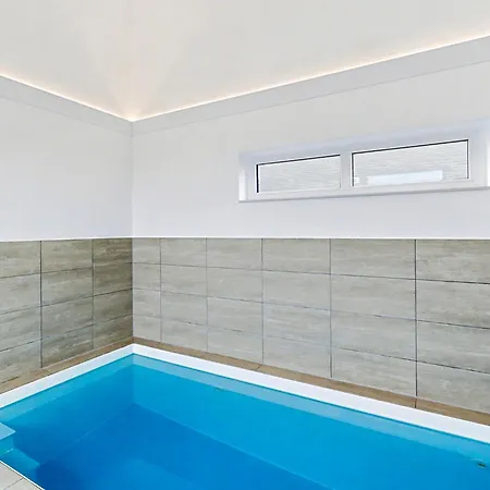 Dom wakacyjny Duemmersee By Interhome *